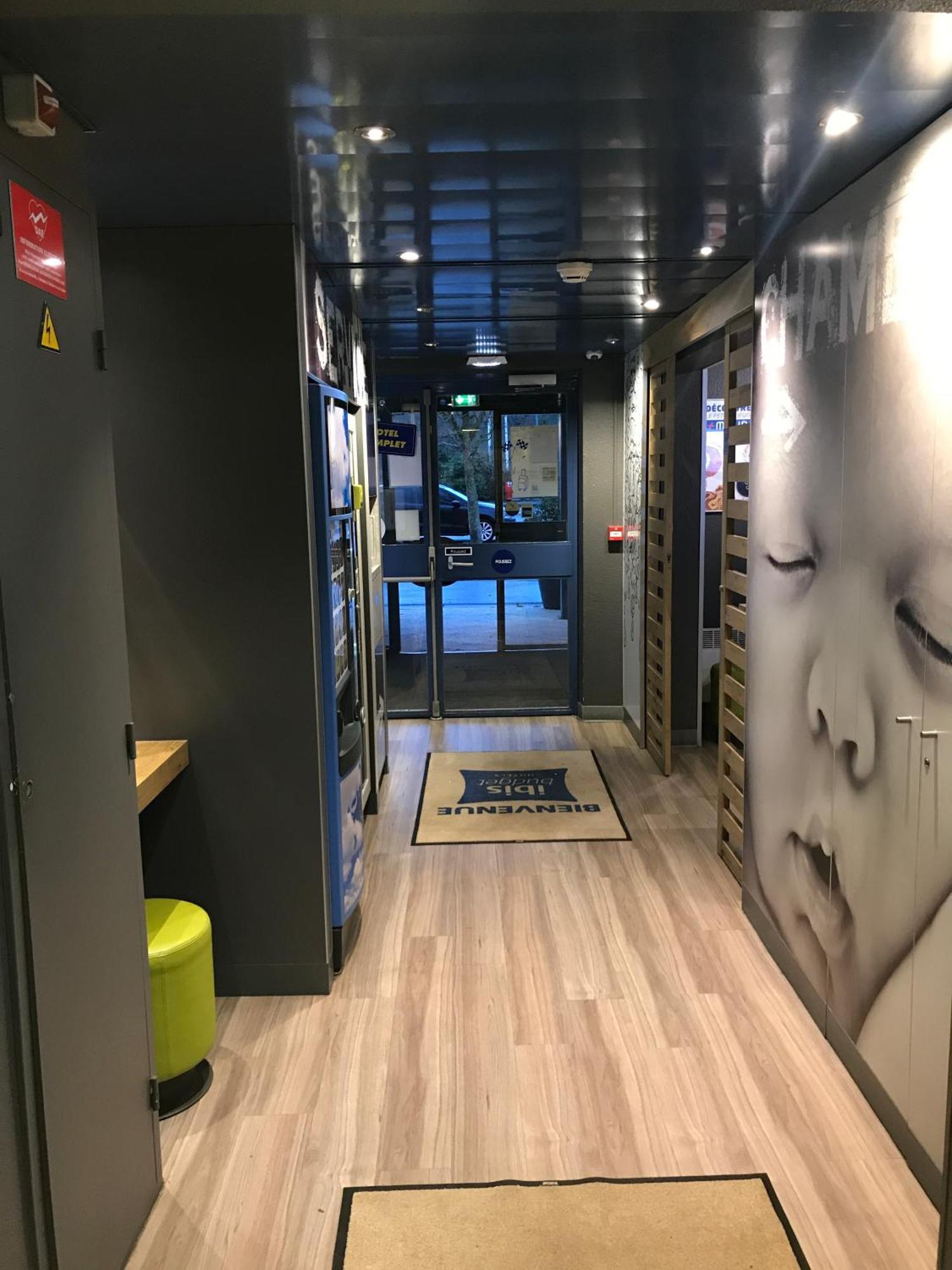 Ibis Budget L'Isle Adam Esterno foto