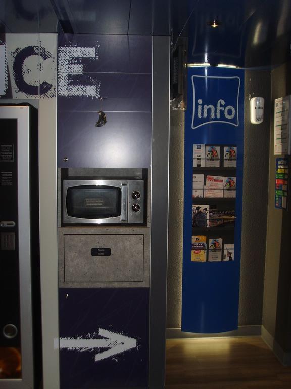 Ibis Budget L'Isle Adam Esterno foto
