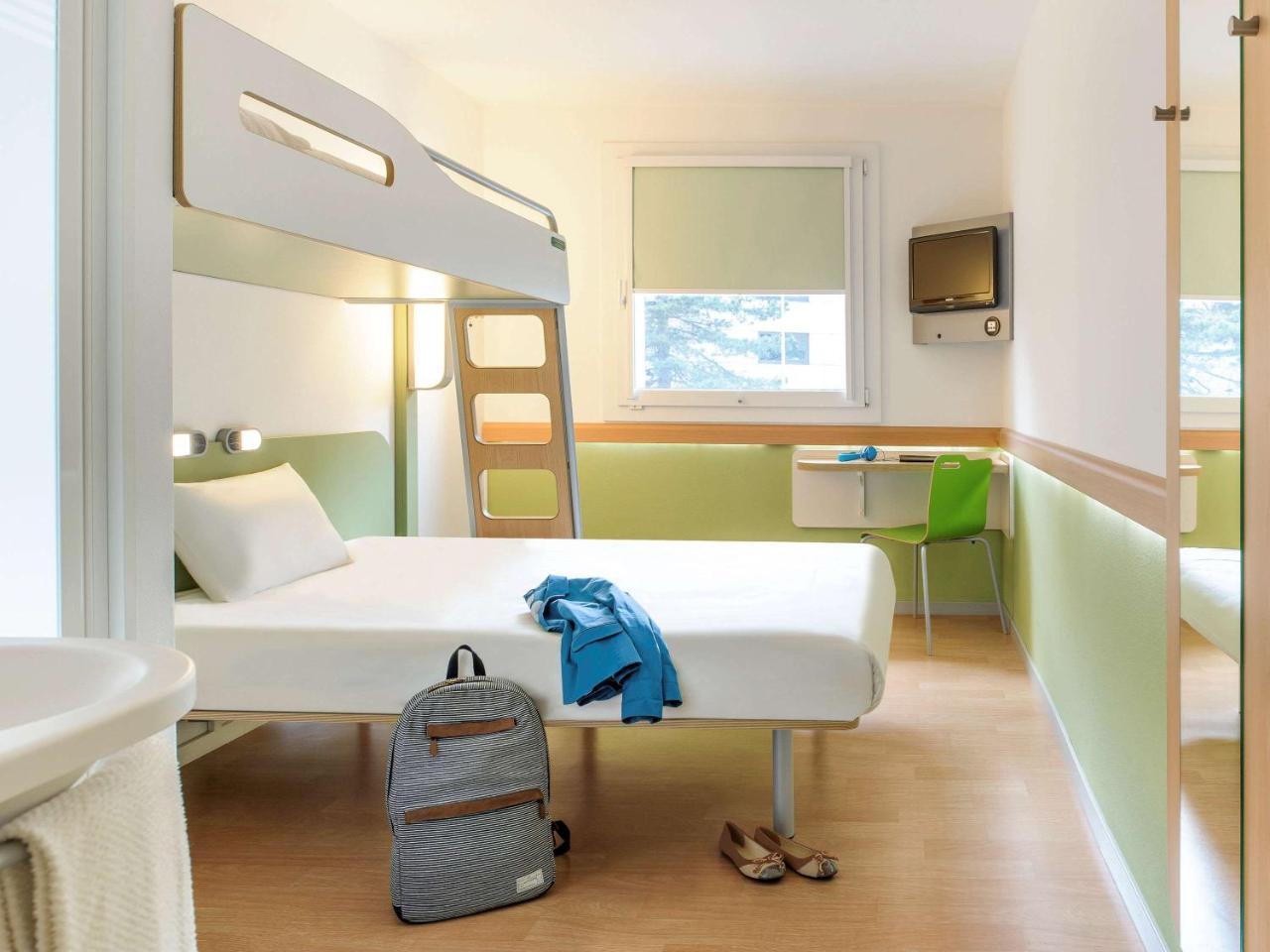 Ibis Budget L'Isle Adam Esterno foto